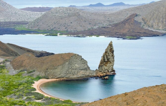 Santiago - Galápagos-Inseln Steckbrief & Bilder