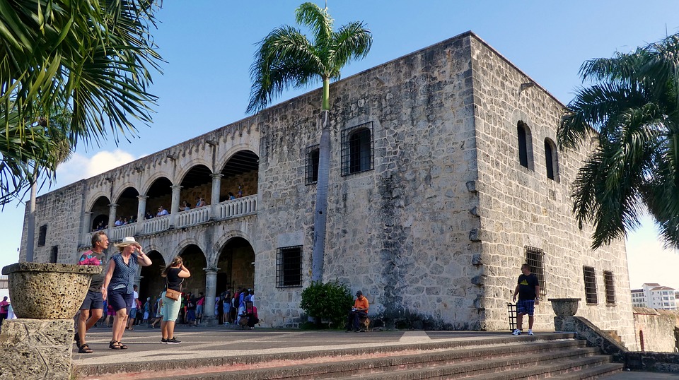Santo Domingo Steckbrief – Geschichte