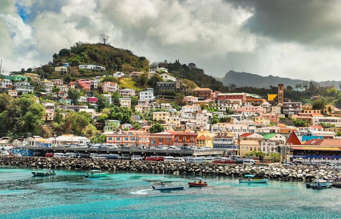 St. George's, Grenada Steckbrief - Geschichte, Klima, Muskatnuss