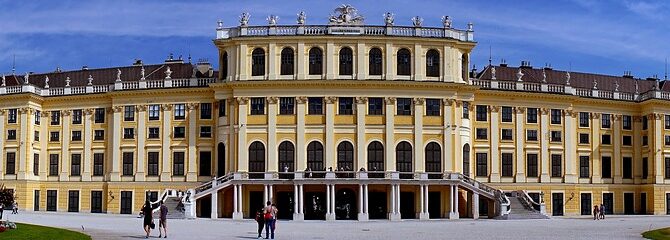 Schloss Schönbrunn Steckbrief & Bilder
